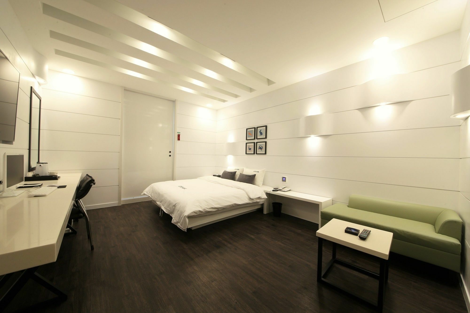 Premium Ava Hotel Busan Exterior photo
