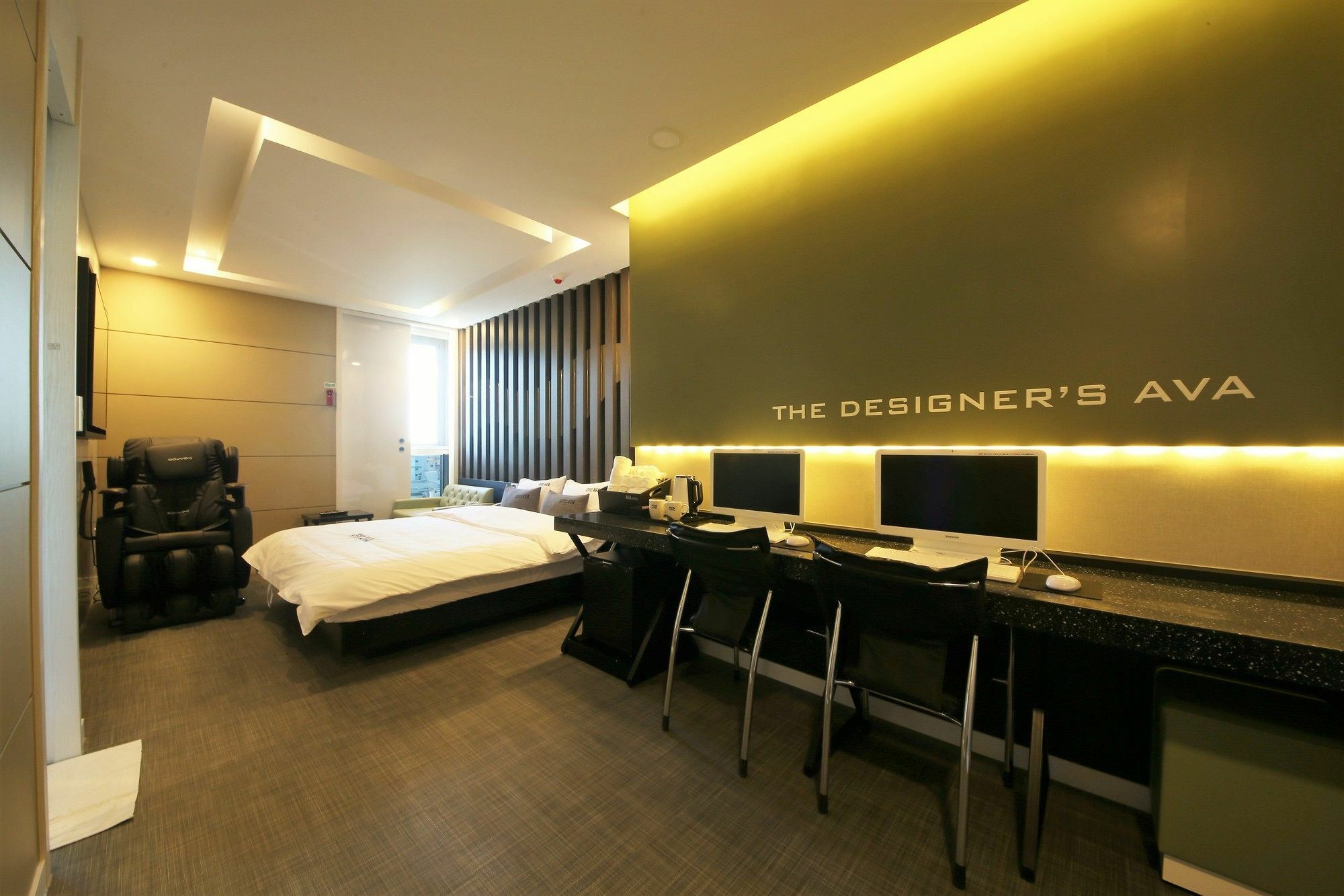 Premium Ava Hotel Busan Exterior photo